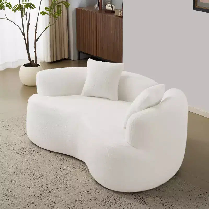 Causeuse incurvée en velours teddy rembourrée moderne de 66,93 po pour petits espaces et appartements, aucun assemblage requis